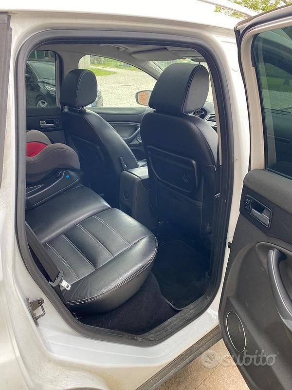 Usata Ford Kuga 163 CV (119 kW) 2012 SUV