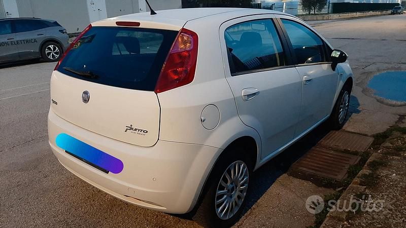 Usata Fiat Grande Punto 2009 Bianco Utilitaria