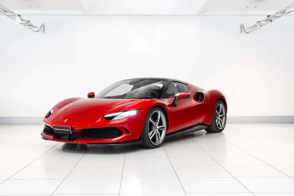 Usata Ferrari 296 829 CV (609 kW) 2022 Other Cabrio
