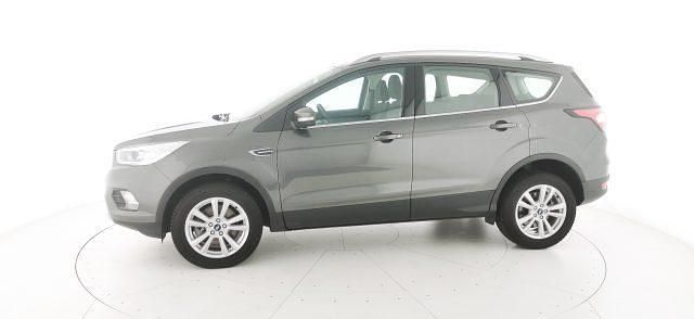 Usata Ford Kuga Titanium 120 CV (88 kW) 2019 Grigio scuro metallizzato SUV