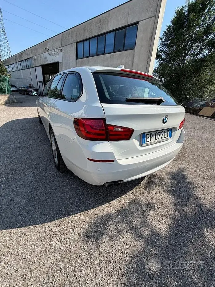 Usata BMW 525 218 CV (160 kW) 2013 Bianco Station wagon
