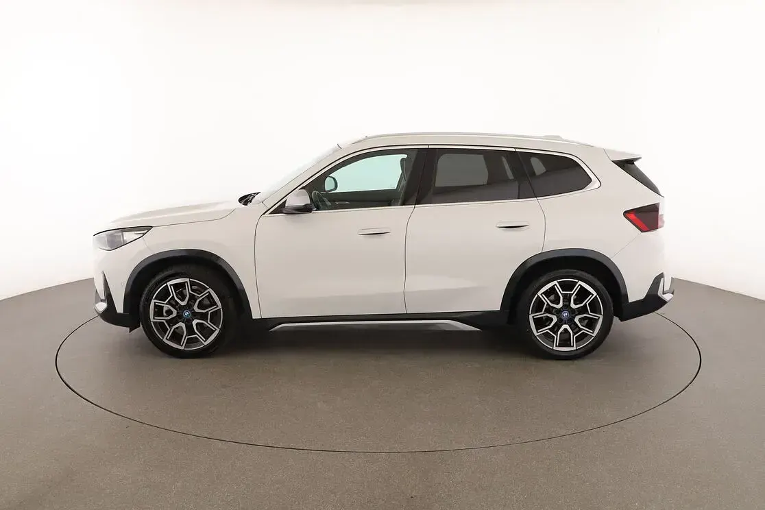 Usata BMW iX1 xLine 230 kW (313 CV) 2023 Bianco SUV