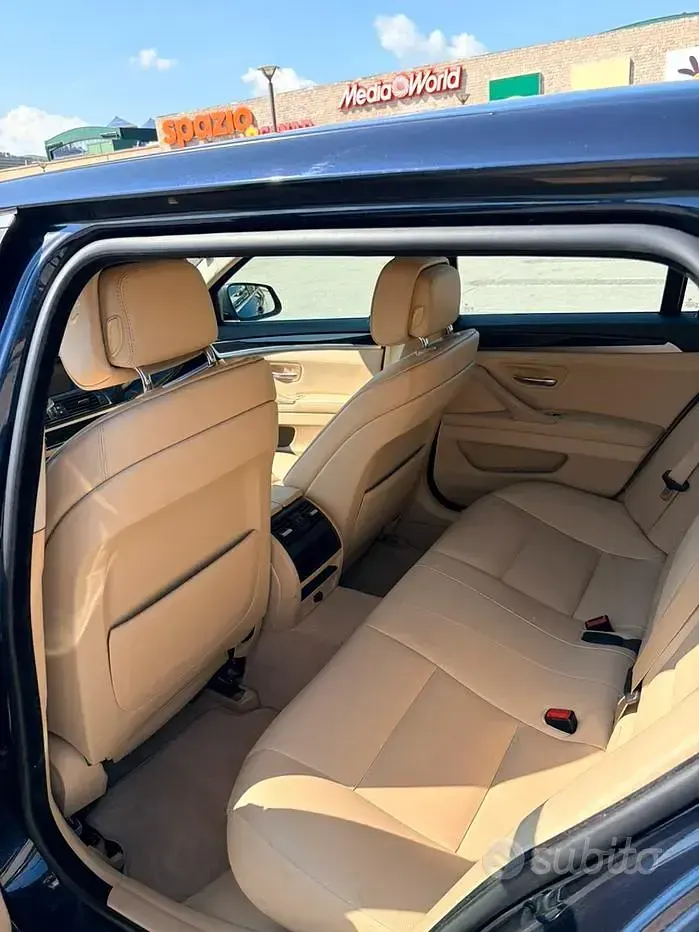 Usata BMW 520 184 CV (135 kW) 2013 Bluazzurro Station wagon