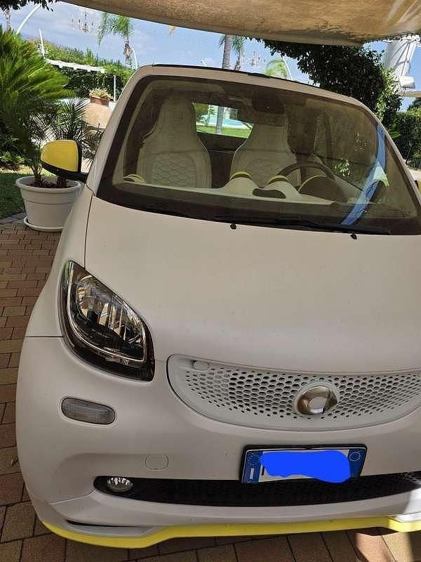 Usata 2017 Smart ForTwo Cabrio Brabus Cabrio | 19.900 € (Molto cara) - Immagine 1/4