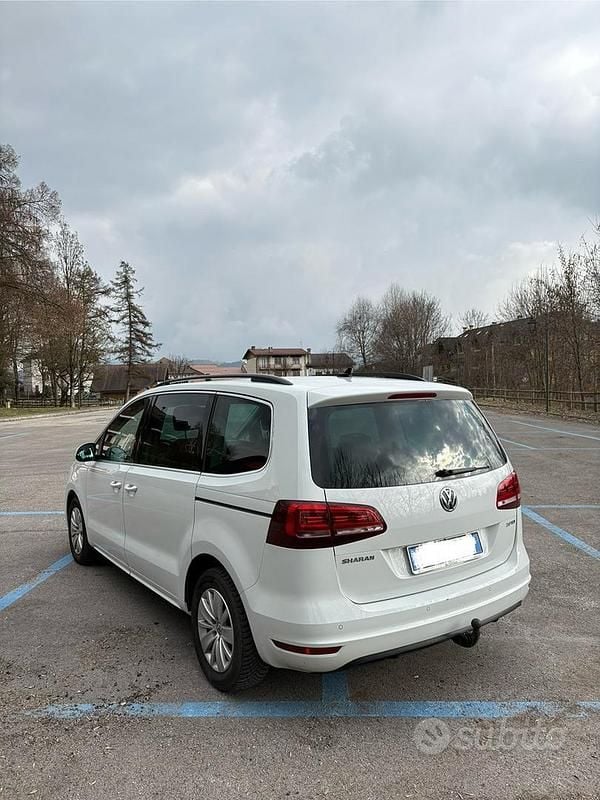 Usata VW Sharan Comfortline 2016 Bianco Monovolume