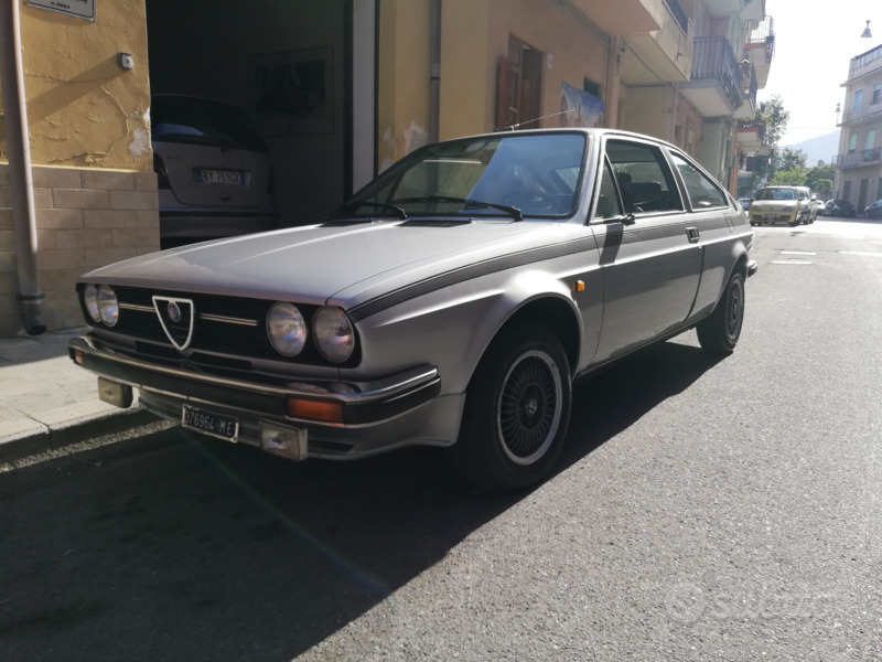 Usato 1984 Alfa Romeo Sprint 1.5 Benzin 95 CV (14.000 €)