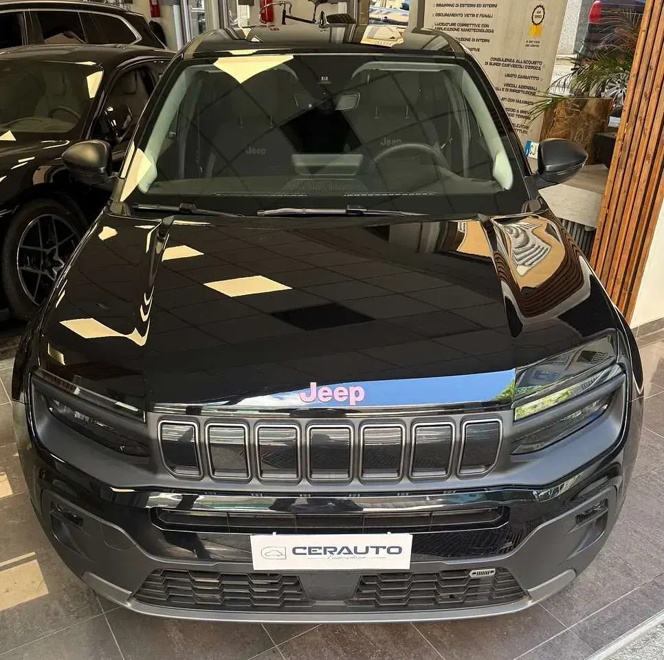Usata Jeep Avenger Altitude 101 CV (74 kW) 2023 Nero vulcano SUV