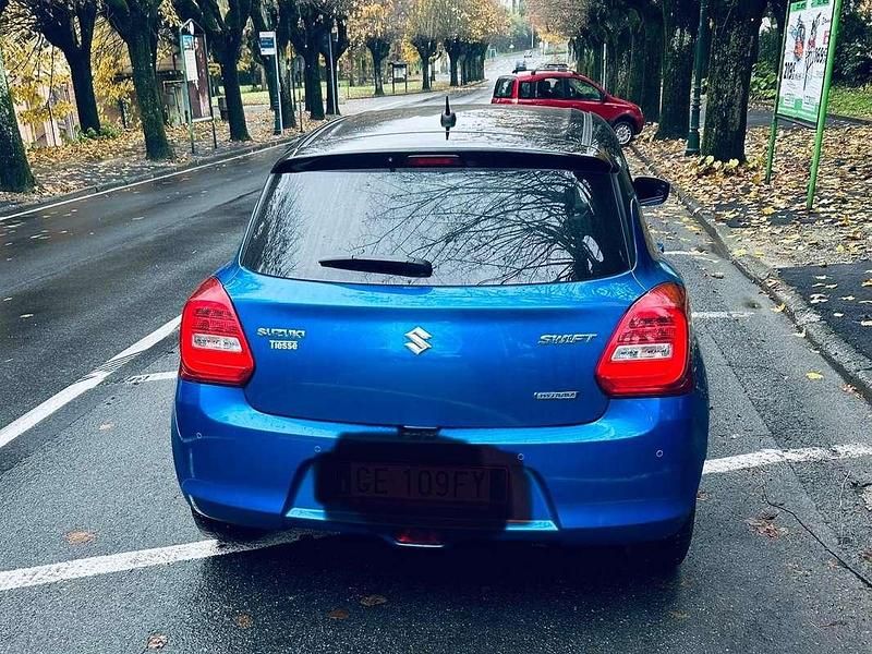 Usata Suzuki Swift 83 CV (61 kW) 2021 Nero Berlina