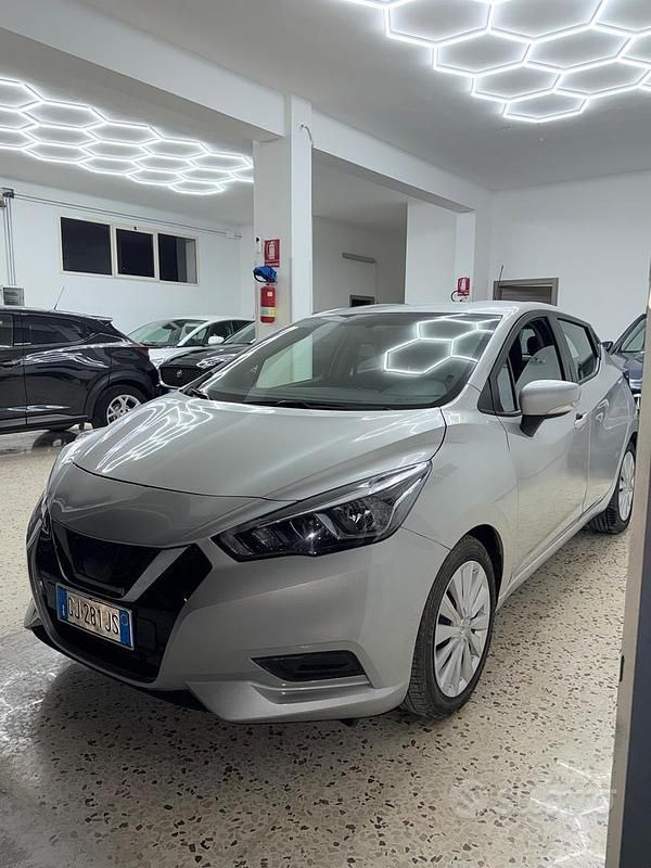 Second-hand Nissan Micra 92 CP (67 kW) 2022 Gri Hatchback