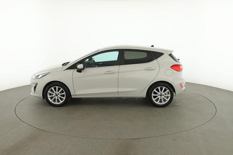 Usata Ford Fiesta Titanium 86 CV (63 kW) 2019 Bianco Utilitaria