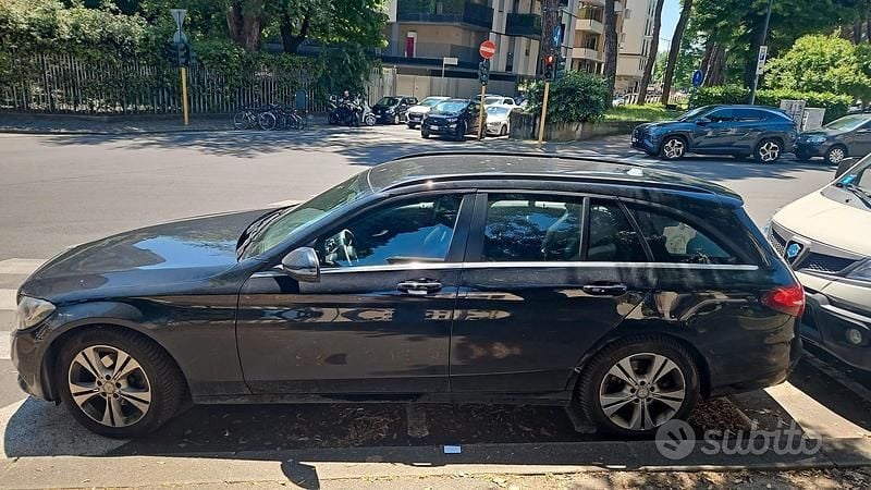 Usata Mercedes C220 Executive 170 CV (125 kW) 2016 Nero Station wagon