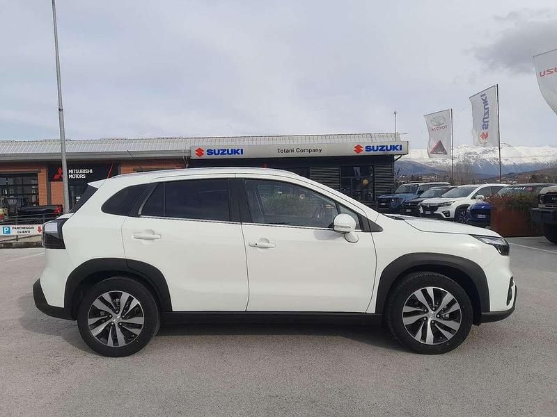 Nuova Suzuki SX4 S-Cross 129 CV (94 kW) 2025 Argento SUV