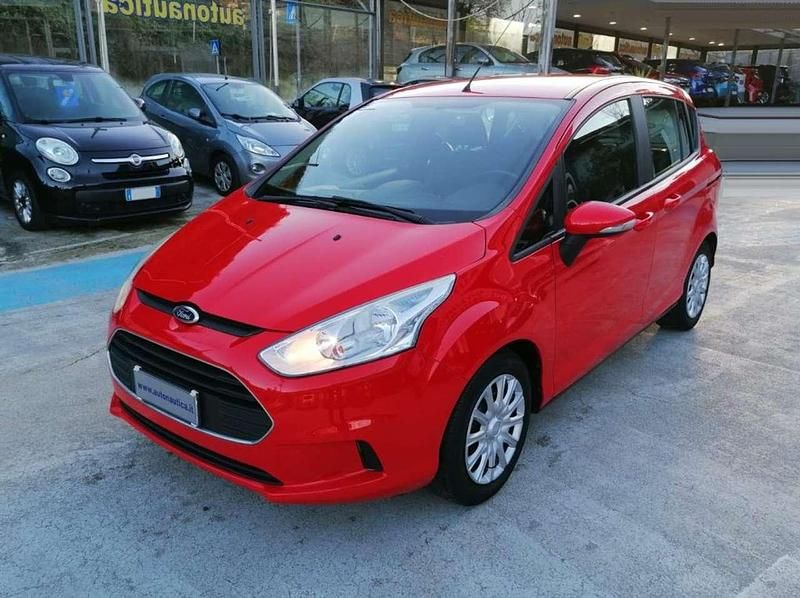 Usata Ford B-MAX 101 CV (74 kW) 2017 Rosso Monovolume