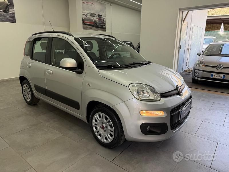 Usata Fiat Panda Lounge 69 CV (50 kW) 2015 Argento Utilitaria