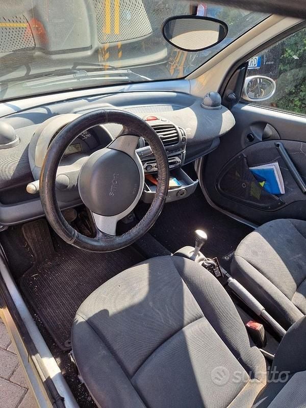 Usata Smart ForTwo Coupé Passion 61 CV (44 kW) 2006 Utilitaria