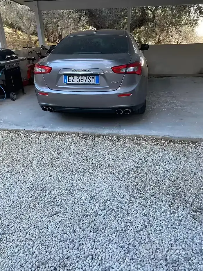 Usata Maserati Ghibli GranLusso 275 CV (202 kW) 2015 Grigio Berlina