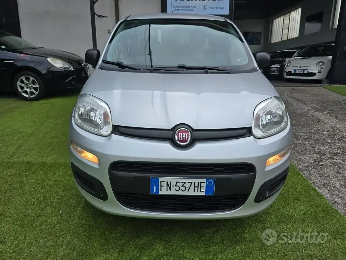 Usata Fiat Panda 85 CV (62 kW) 2018 Grigio Utilitaria