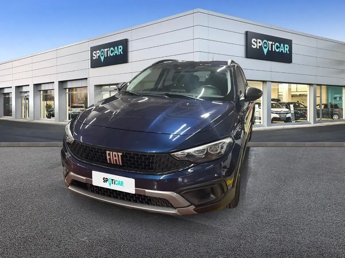 Usata Fiat Tipo Cross 101 CV (74 kW) 2021 Berlina