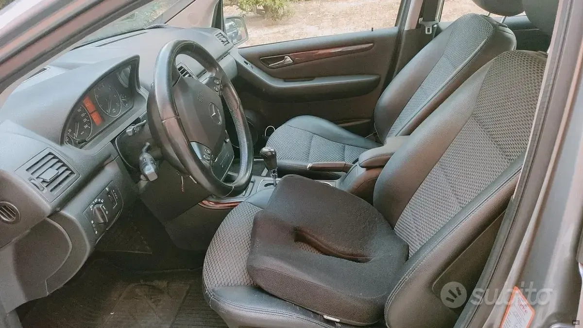 Usata Mercedes A150 Elegance 95 CV (69 kW) 2009 Grigio Berlina
