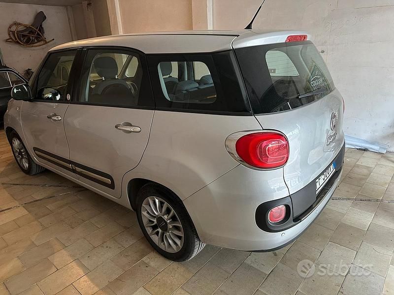 Usata Fiat 500L Living 85 CV (62 kW) 2016 Grigio Monovolume