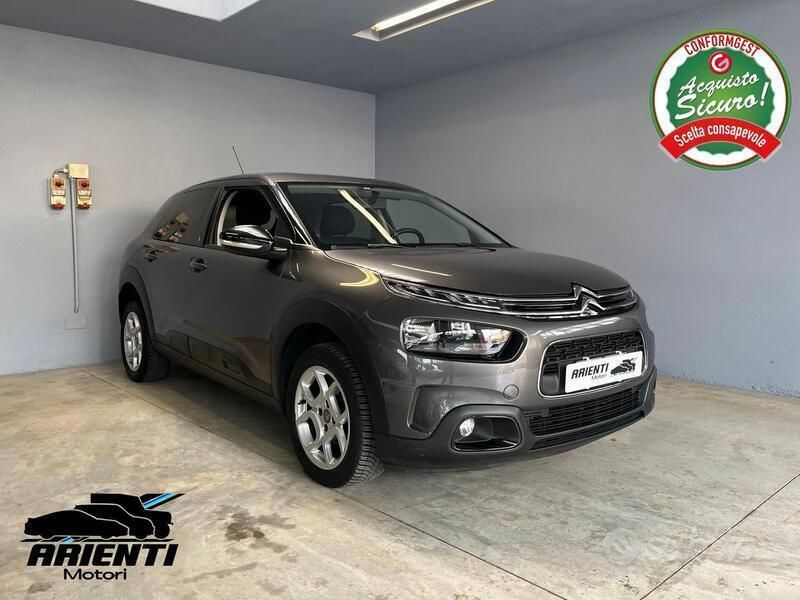 Grigio Usata 2018 Citroën C4 Cactus Shine Due volumi | 10.490 € (Buon prezzo) - Immagine 1/4