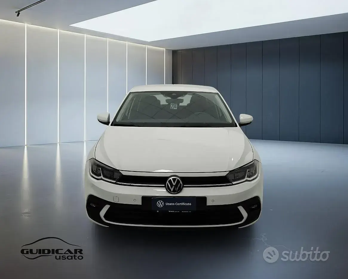 Usata VW Polo Life 95 CV (69 kW) 2023 Bianco Utilitaria