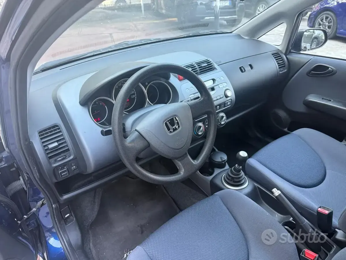 Usata Honda Jazz Trend 78 CV (57 kW) 2003 Bluazzurro Utilitaria