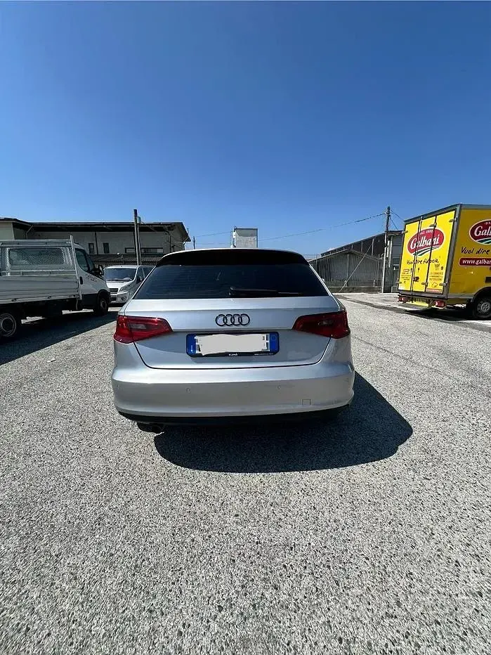 Usata Audi A3 Attraction 110 CV (80 kW) 2014 Grigio Berlina