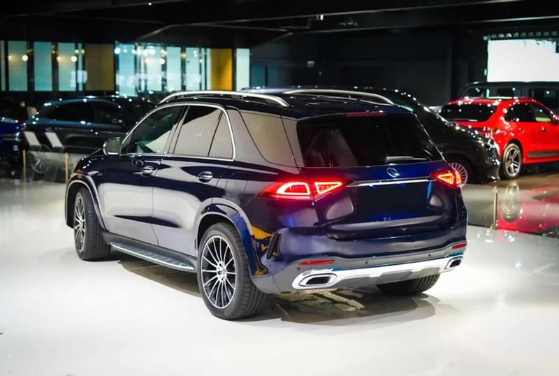 Usata Mercedes GLE350 Premium Plus 320 CV (235 kW) 2021 Blu metallizzato SUV