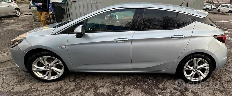 Usata Opel Astra Innovation 150 CV (110 kW) 2019 Grigio Berlina