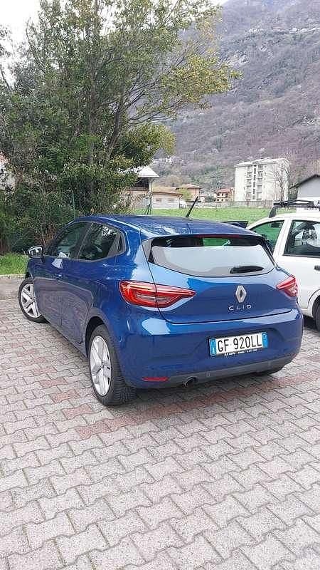 Usata Renault Clio V Business 101 CV (74 kW) 2021 Blu Berlina