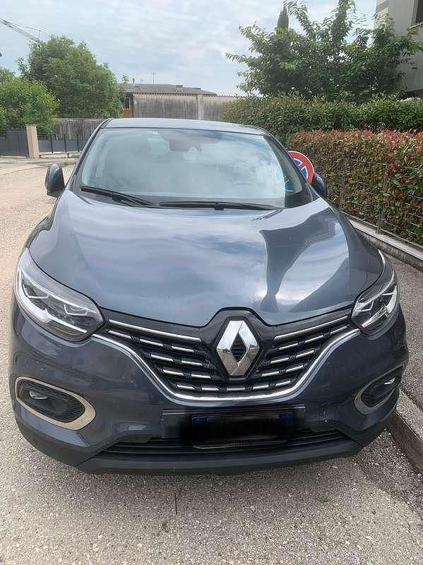 Usata Renault Kadjar Business 116 CV (85 kW) 2022 Grigio SUV