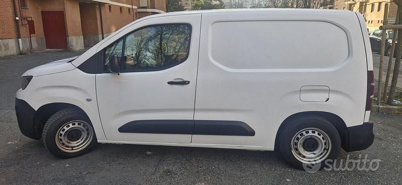 Usata Peugeot Partner 102 CV (75 kW) 2021 Bianco Monovolume