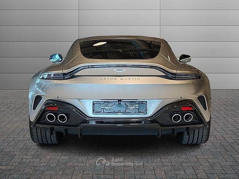 Nuova Aston Martin Vantage 665 CV (489 kW) 2026 Argento Coupé