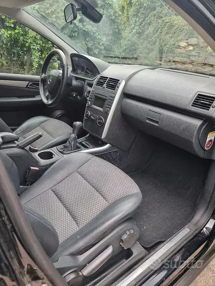 Usata Mercedes A160 82 CV (60 kW) 2009 Nero Berlina