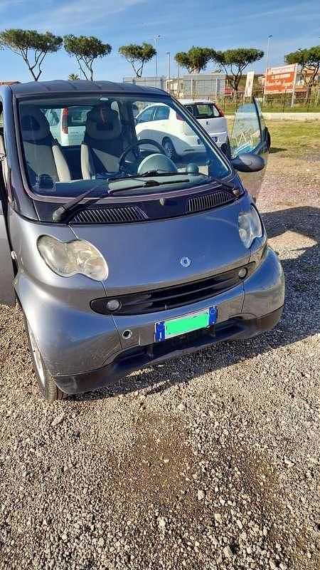 Grigio Usata 2005 Smart ForTwo Cabrio Cabrio | 2000 € (Ottimo prezzo) - Immagine 1/3