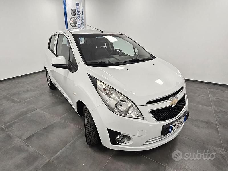 Usata Chevrolet Spark LS 68 CV (50 kW) 2012 Bianco Utilitaria
