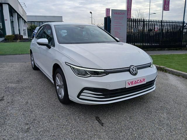 Usata VW Golf VII Life 2021 Bianco Utilitaria