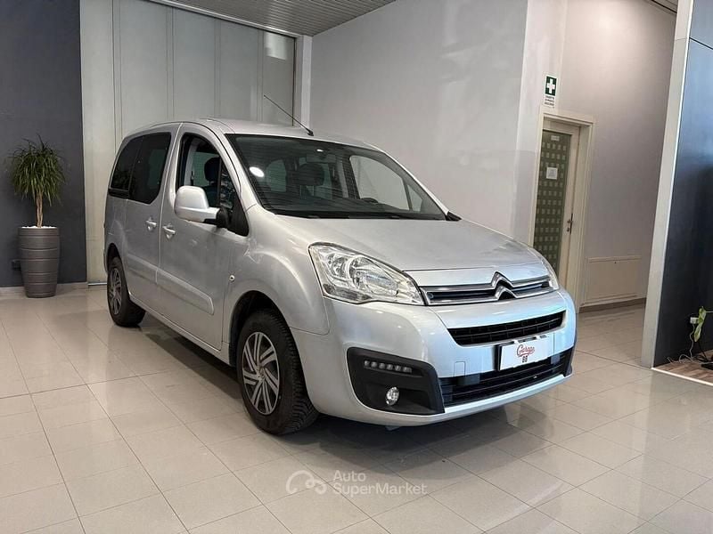 Usata Citroën Berlingo Feel 102 CV (75 kW) 2018 Argento Monovolume