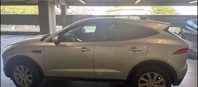 Usata Jaguar E-Pace 150 CV (110 kW) 2020 Argento SUV