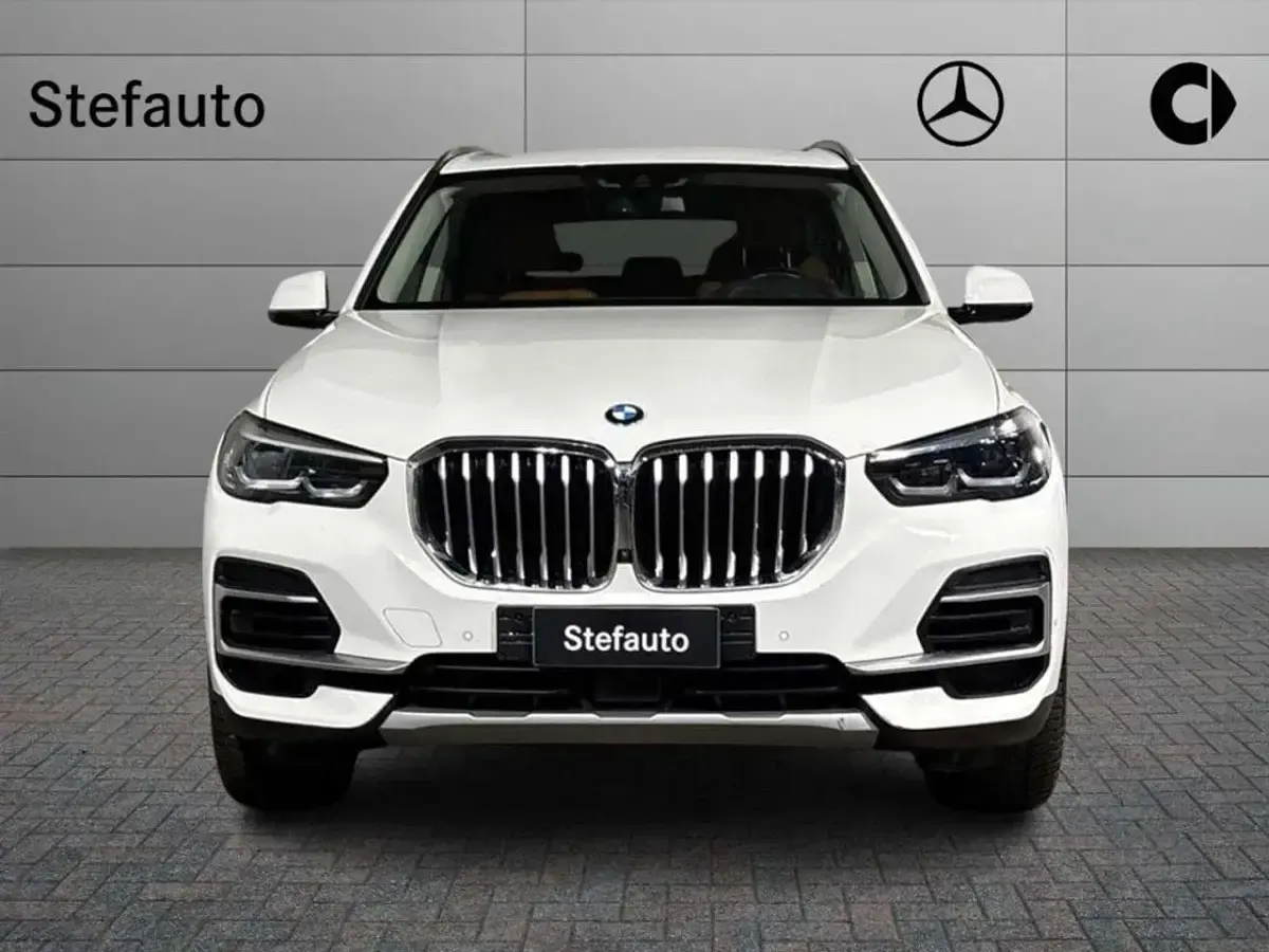 Usata BMW X5 231 CV (169 kW) 2023 Bianco SUV