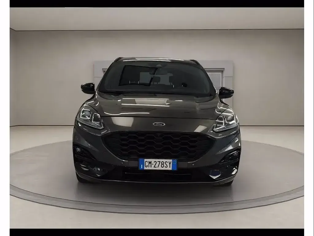 Usata Ford Kuga ST-Line X 120 CV (88 kW) 2023 Magnetic grey SUV