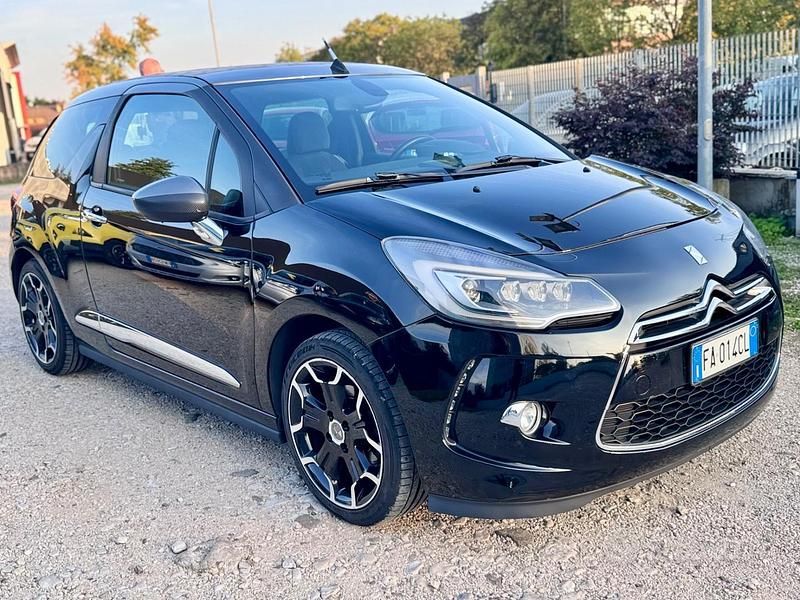 Usata DS Automobiles DS3 100 CV (73 kW) 2015 Nero Cabrio