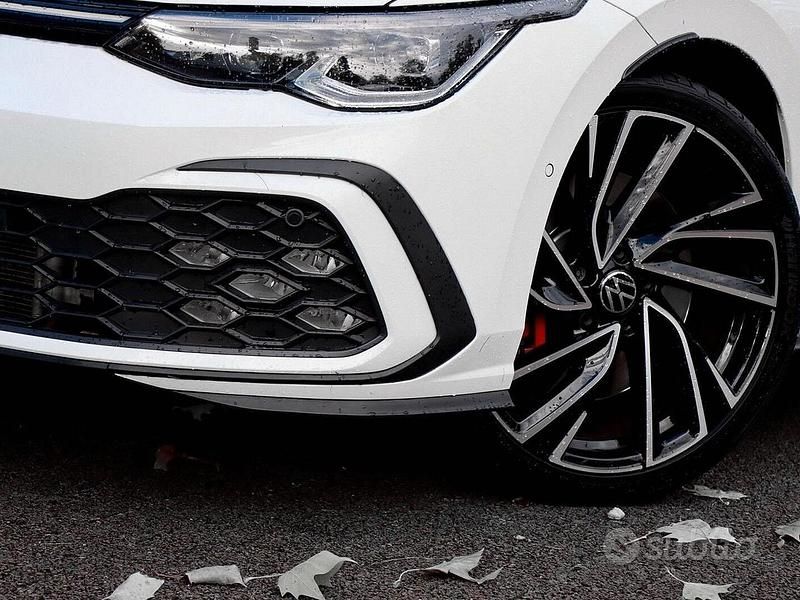 Usata VW Golf GTI 244 CV (179 kW) 2022 Bianco Berlina