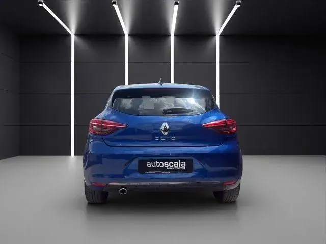 Usata Renault Clio V Techno 101 CV (74 kW) 2023 Bluazzurro Berlina