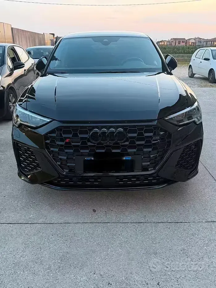 Usata Audi RS Q3 400 CV (294 kW) 2022 Nero SUV