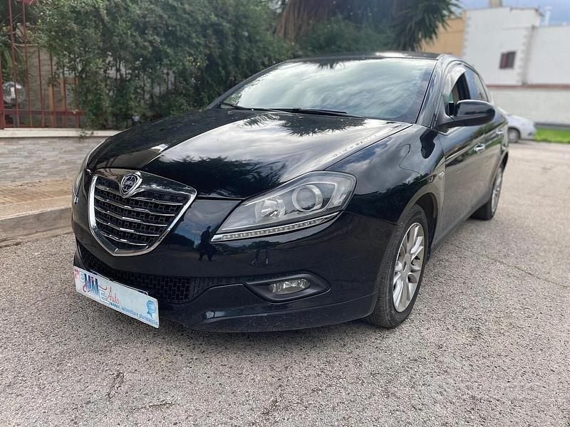 Usata Lancia Delta 120 CV (88 kW) 2009 Nero Utilitaria