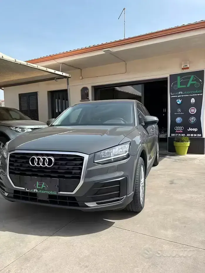 Gebraucht Audi Q2 S-Line 116 PS (85 kW) 2018 Grau SUV