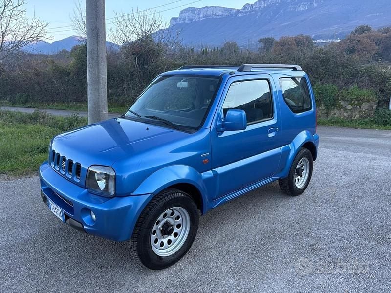 Blu Usata 2002 Suzuki Jimny SUV | 7200 € (Ottimo prezzo) - Immagine 1/4