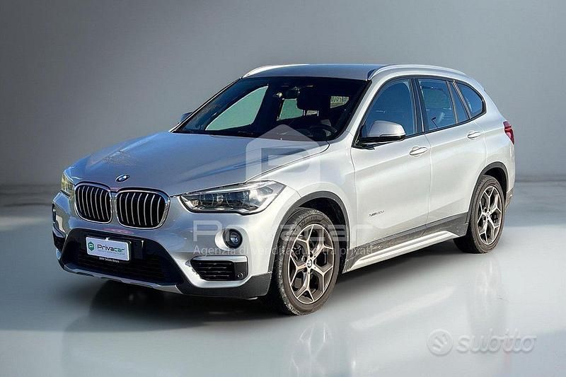 Grigio Usata 2015 BMW X1 xLine SUV | 14.990 € (Buon prezzo) - Immagine 1/4